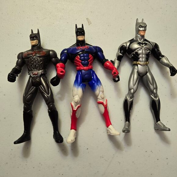 Kenner Batman lot of 3 figures.  No accessories - Picture 1 of 7